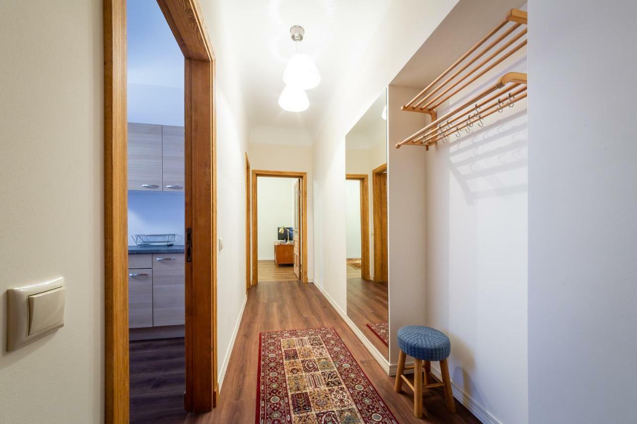 Appartement Stories Writer'S Ap 40Sqm Renovated Free Parking à Riga Extérieur photo